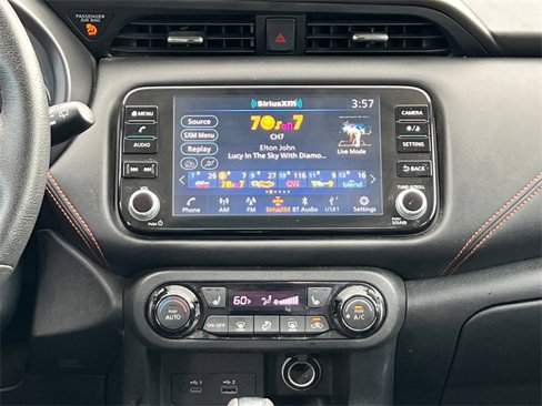 Used 2023 Nissan Kicks SR w/ SR Premium Package image 12