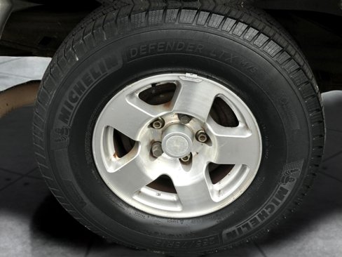 Used 2002 Chevrolet Express 1500 LT image 42
