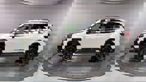 Used 2022 Subaru Forester Wilderness image 5