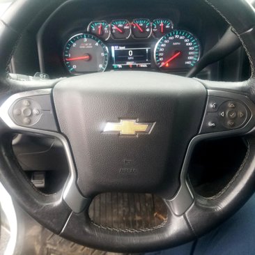 Used 2018 Chevrolet Silverado 1500 LT w/ All Star Edition image 16