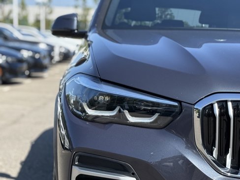 Certified 2022 BMW X5 xDrive45e w/ Climate Comfort Package image 12