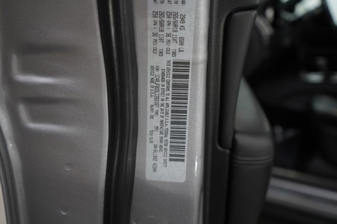 Used 2020 Jeep Grand Cherokee Limited w/ Luxury Group II image 26