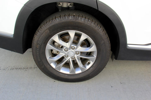 Used 2019 Hyundai Santa Fe SE image 30