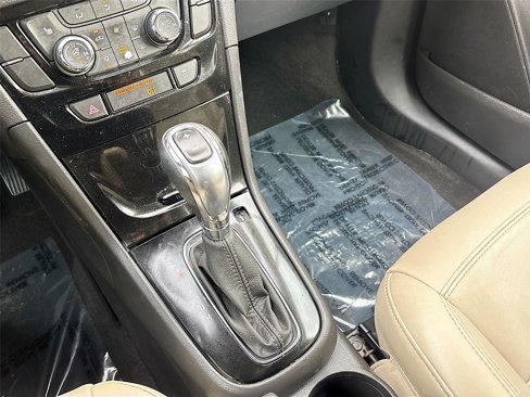 Used 2017 Buick Encore Essence image 18