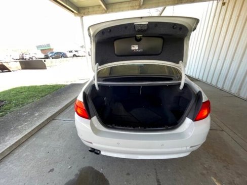 Used 2013 BMW 528i xDrive Sedan image 16