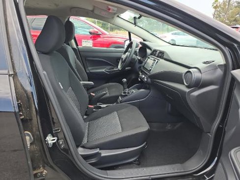 Used 2024 Nissan Versa S image 2