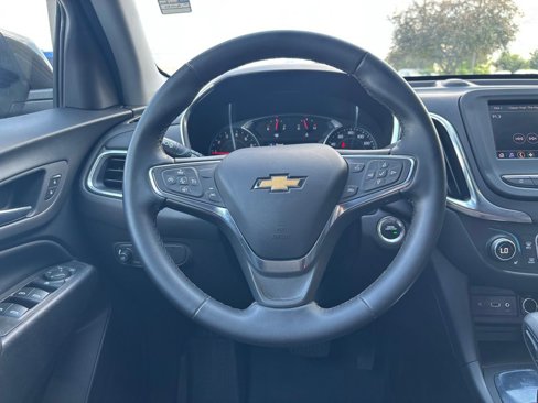 Used 2023 Chevrolet Equinox LT image 22