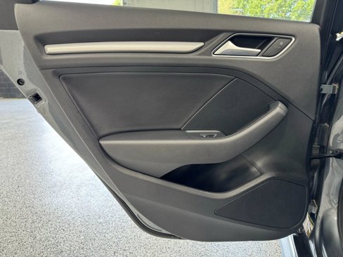 Used 2016 Audi A3 2.0T Premium image 23