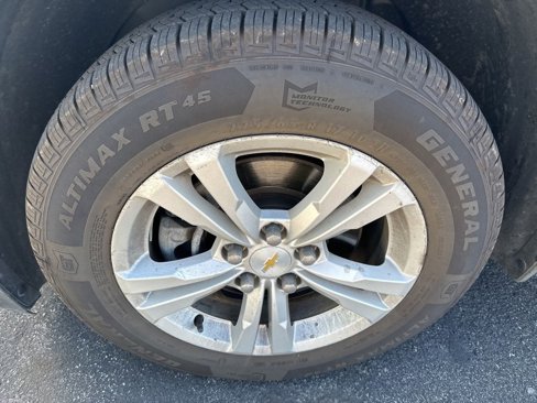 Used 2015 Chevrolet Equinox LT w/ Driver Convenience Package image 13