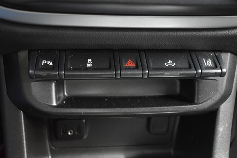 Used 2022 Chevrolet Colorado LT w/ Fleet Safety Package image 25