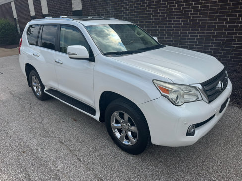 Used 2011 Lexus GX 460 image 31