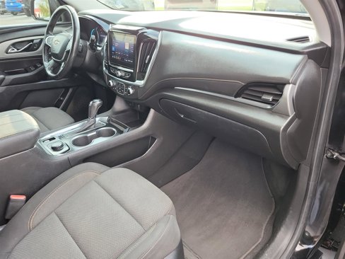 Used 2020 Chevrolet Traverse LT image 26