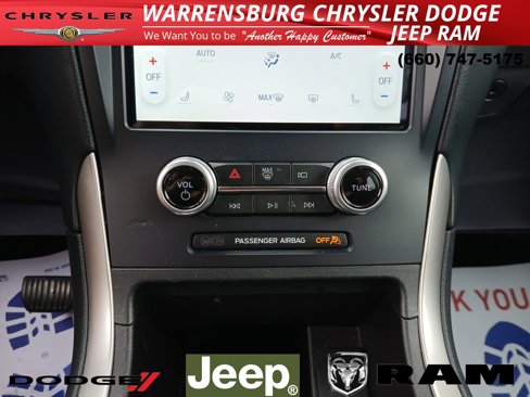 Used 2023 Ford Edge SEL image 23