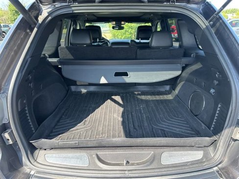 Used 2019 Jeep Grand Cherokee Limited w/ Luxury Group II image 15