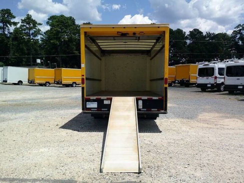 Used 2021 GMC Savana 3500 Extended w/ Power Convenience Package image 9