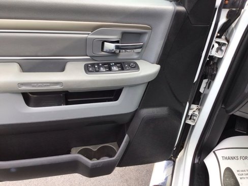 Used 2018 RAM 1500 Big Horn image 18