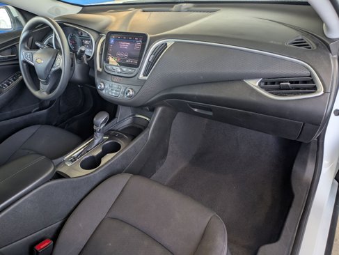 Used 2023 Chevrolet Malibu LT image 10