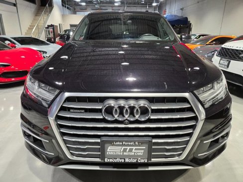 Used 2017 Audi Q7 3.0T Prestige w/ Prestige Package image 2