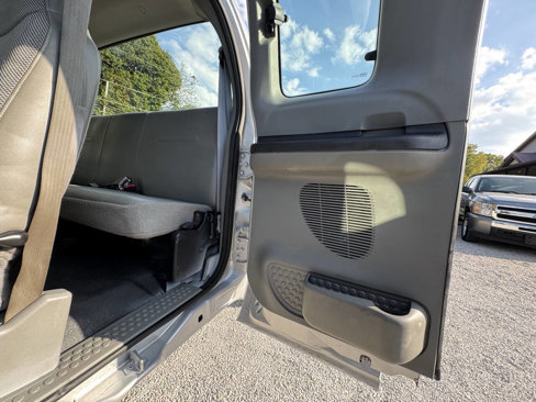 Used 2005 Ford F250 XLT image 15