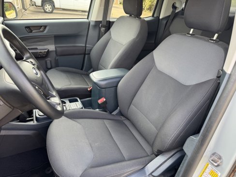 Used 2023 Ford Maverick XL image 12