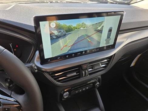 New 2025 Ford Escape SE image 8