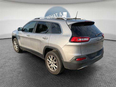 Used 2018 Jeep Cherokee Limited image 6