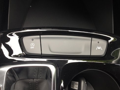 New 2025 Chevrolet Trax LT w/ Driver Confidence Package image 17