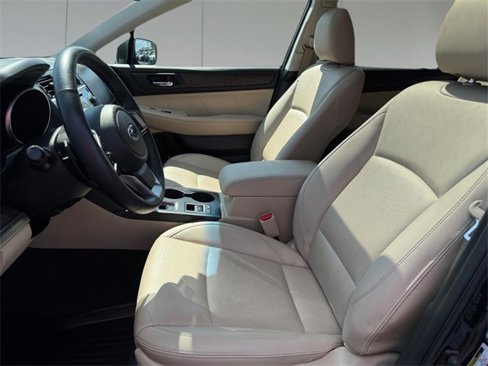 Used 2018 Subaru Outback 2.5i Limited image 10