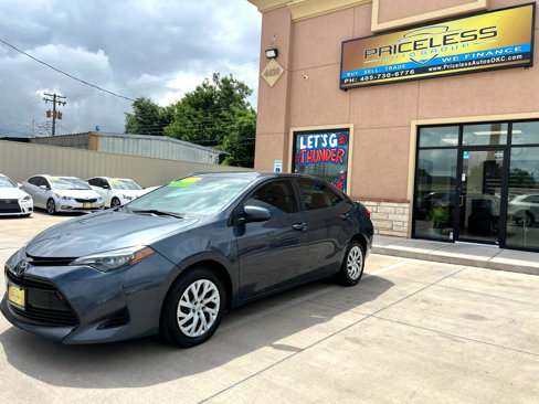 Used 2019 Toyota Corolla LE image 8
