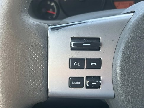 Used 2020 Nissan Frontier SV w/ Midnight Edition Floor Mats image 29