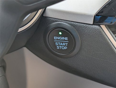 Certified 2020 Ford Escape SE image 23