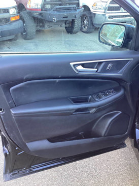Used 2021 Ford Edge SEL w/ Convenience Package image 25