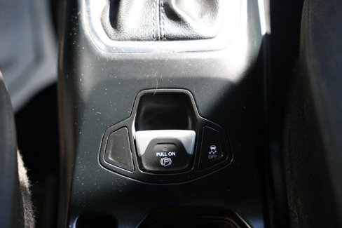 Used 2018 Jeep Renegade Sport w/ Power & Air Group image 25