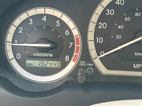 Used 2007 Toyota Sienna CE image 17