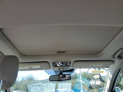 Used 2018 Honda CR-V Touring image 19