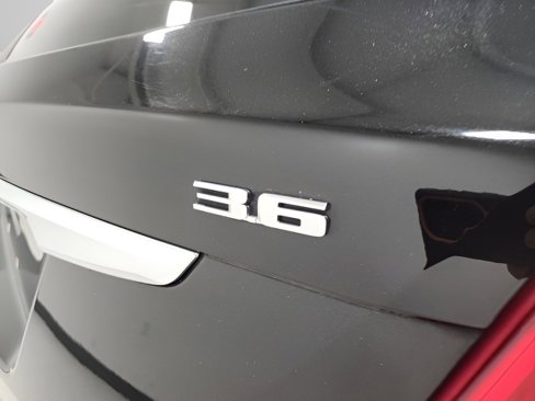 Used 2017 Cadillac XT5 FWD image 8