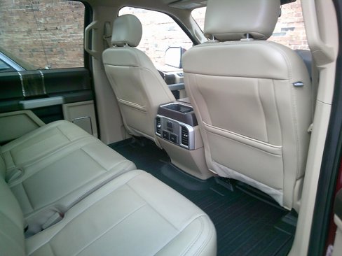 Used 2018 Ford F150 Lariat w/ Equipment Group 502A Luxury image 10
