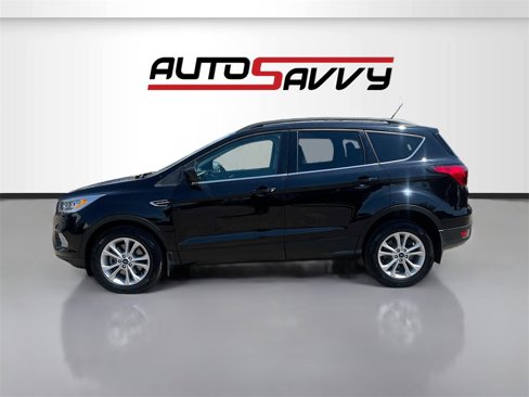 Used 2019 Ford Escape SEL image 4