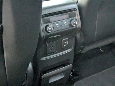 Used 2019 GMC Acadia SLT image 18