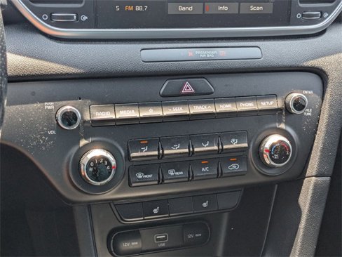 Used 2020 Kia Sportage S image 22