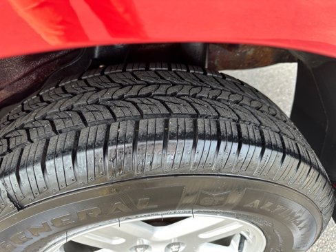 Used 2009 Ford Escape XLT image 10