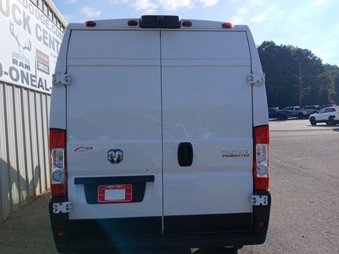 Used 2023 RAM ProMaster 2500 image 4