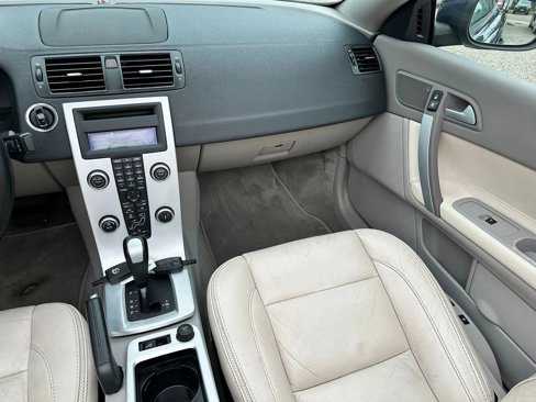 Used 2013 Volvo C70 T5 image 13