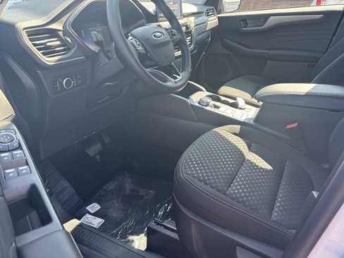 New 2025 Ford Escape Active w/ Cold Weather Package image 7