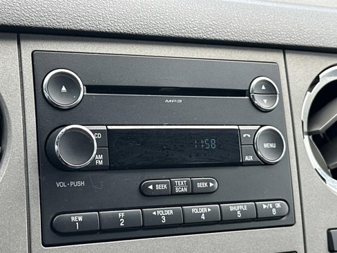 Used 2016 Ford F250 XLT w/ XLT Premium Package image 17
