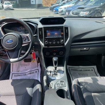 Used 2019 Subaru Crosstrek 2.0i Premium image 12