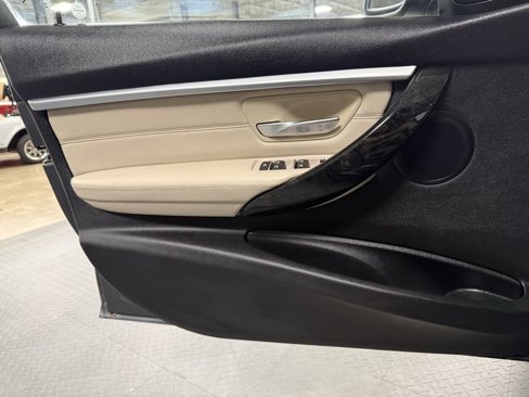 Used 2016 BMW 328i xDrive Sedan image 7