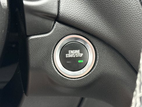 Used 2023 Chevrolet Equinox LT image 18