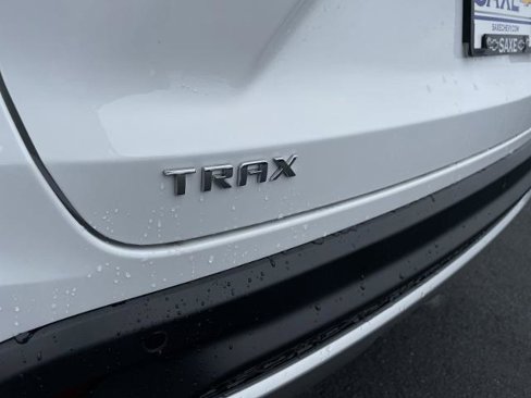 New 2025 Chevrolet Trax LT w/ Driver Confidence Package image 27