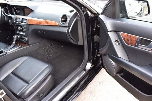 Used 2013 Mercedes-Benz C 300 4MATIC Sedan image 17